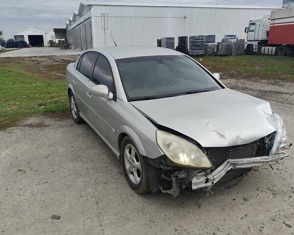 Опель Вектра 2006 у Белой Церкве на Automoto.ua Сірий Опель Вектра, об'ємом двигуна 2.2 л та пробігом 335 тис. км за 3500 $, фото 3 на Automoto.ua