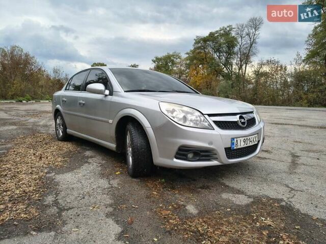 Серый Опель Вектра, объемом двигателя 2.2 л и пробегом 320 тыс. км за 5200 $, фото 2 на Automoto.ua