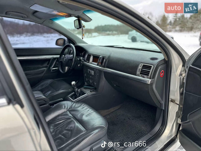 Серый Опель Вектра, объемом двигателя 2.2 л и пробегом 271 тыс. км за 4300 $, фото 15 на Automoto.ua