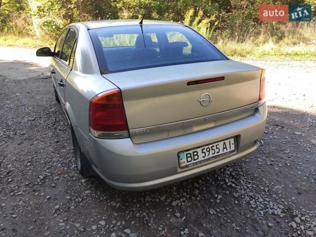 Сірий Опель Вектра, об'ємом двигуна 1.8 л та пробігом 256 тис. км за 2300 $, фото 18 на Automoto.ua