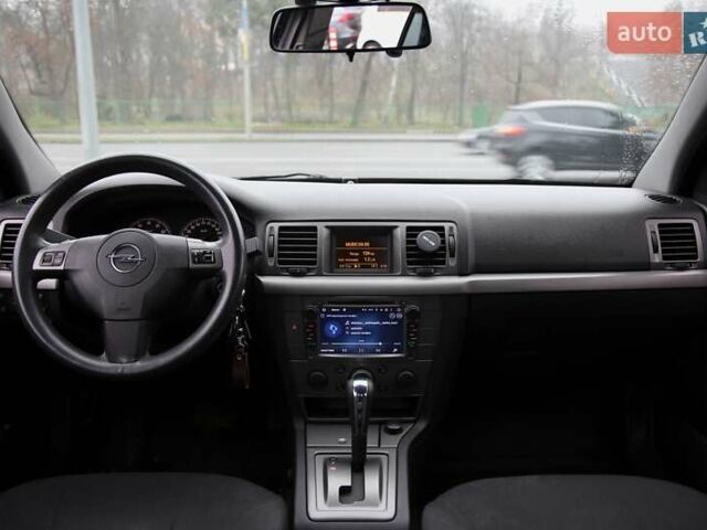 Сірий Опель Вектра, об'ємом двигуна 2.2 л та пробігом 174 тис. км за 5900 $, фото 11 на Automoto.ua