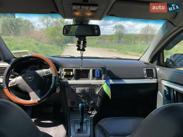 Серый Опель Вектра, объемом двигателя 2.2 л и пробегом 320 тыс. км за 5700 $, фото 10 на Automoto.ua