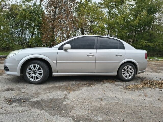 Серый Опель Вектра, объемом двигателя 2.2 л и пробегом 320 тыс. км за 5200 $, фото 3 на Automoto.ua