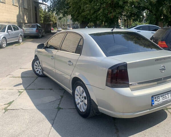 Серый Опель Вектра, объемом двигателя 2.2 л и пробегом 268 тыс. км за 6300 $, фото 6 на Automoto.ua