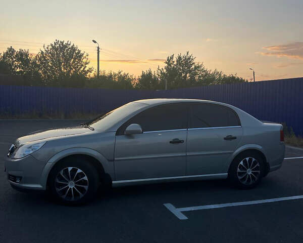 Серый Опель Вектра, объемом двигателя 1.91 л и пробегом 215 тыс. км за 5400 $, фото 4 на Automoto.ua