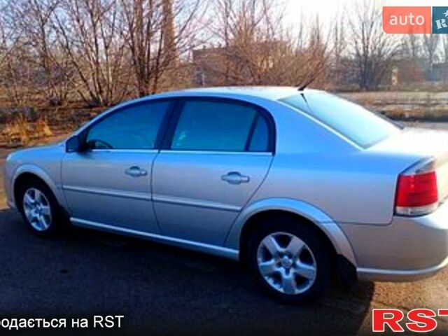Серый Опель Вектра, объемом двигателя 2.2 л и пробегом 0 тыс. км за 4200 $, фото 3 на Automoto.ua