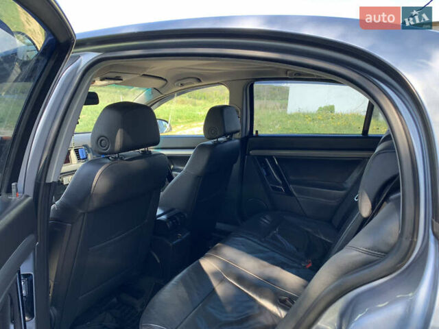 Серый Опель Вектра, объемом двигателя 2.2 л и пробегом 320 тыс. км за 5700 $, фото 11 на Automoto.ua