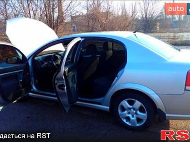 Серый Опель Вектра, объемом двигателя 2.2 л и пробегом 0 тыс. км за 4200 $, фото 6 на Automoto.ua