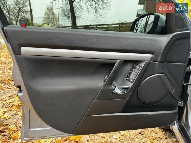 Серый Опель Вектра, объемом двигателя 1.8 л и пробегом 294 тыс. км за 5690 $, фото 10 на Automoto.ua