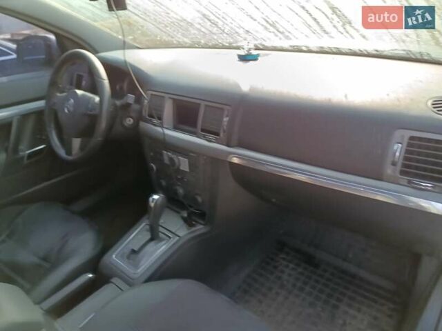 Серый Опель Вектра, объемом двигателя 2.2 л и пробегом 168 тыс. км за 5200 $, фото 25 на Automoto.ua