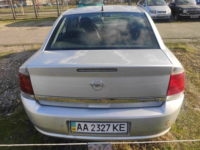 Сірий Опель Вектра, об'ємом двигуна 2.2 л та пробігом 202 тис. км за 4000 $, фото 8 на Automoto.ua