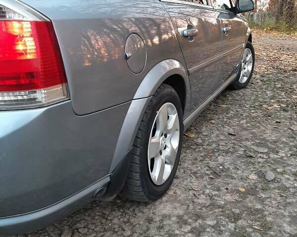 Серый Опель Вектра, объемом двигателя 2.2 л и пробегом 258 тыс. км за 4500 $, фото 5 на Automoto.ua