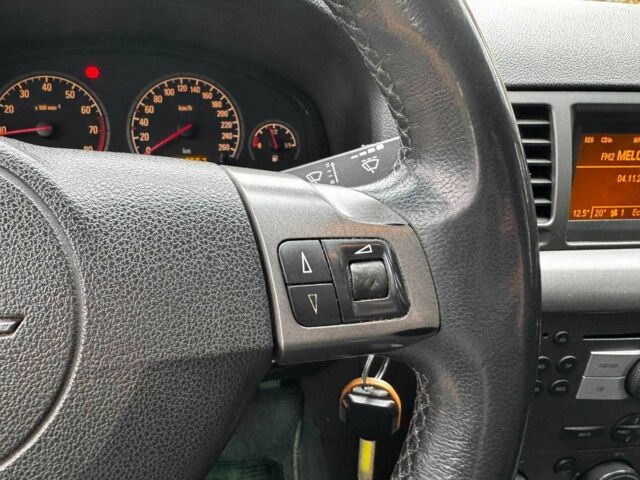 Серый Опель Вектра, объемом двигателя 1.8 л и пробегом 294 тыс. км за 5690 $, фото 17 на Automoto.ua