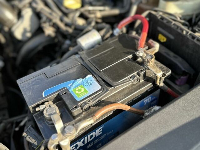 Серый Опель Вектра, объемом двигателя 2.2 л и пробегом 260 тыс. км за 3800 $, фото 17 на Automoto.ua