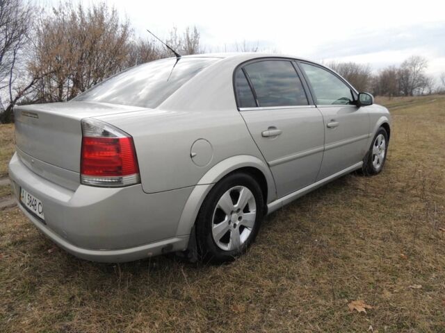 Сірий Опель Вектра, об'ємом двигуна 2.2 л та пробігом 323 тис. км за 4200 $, фото 3 на Automoto.ua