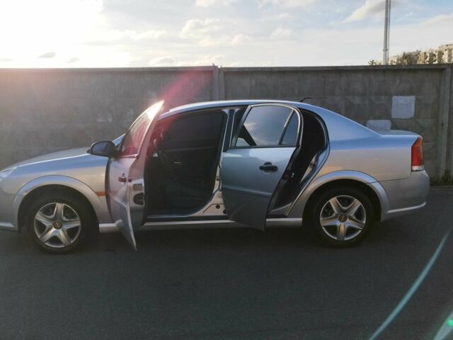 Сірий Опель Вектра, об'ємом двигуна 1.8 л та пробігом 147 тис. км за 3999 $, фото 6 на Automoto.ua