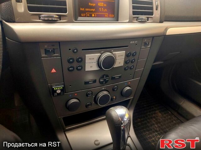 Опель Вектра 2006 в Харькове на Automoto.ua Серый Опель Вектра, объемом двигателя 2.2 л и пробегом 340 тыс. км за 4250 $, фото 4 на Automoto.ua