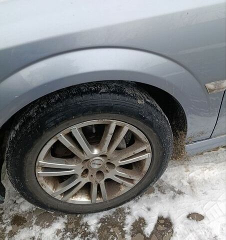 Серый Опель Вектра, объемом двигателя 2.2 л и пробегом 270 тыс. км за 5000 $, фото 4 на Automoto.ua