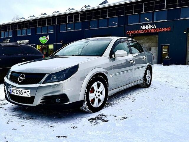 Сірий Опель Вектра, об'ємом двигуна 2.8 л та пробігом 298 тис. км за 5000 $, фото 4 на Automoto.ua