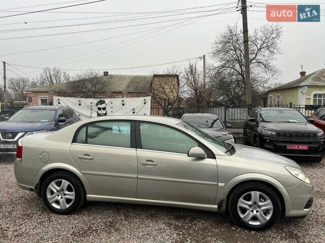 Серый Опель Вектра, объемом двигателя 2.2 л и пробегом 230 тыс. км за 5700 $, фото 7 на Automoto.ua