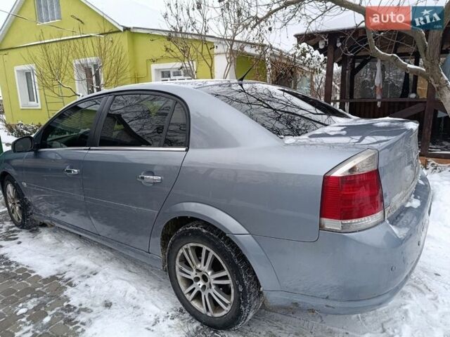 Серый Опель Вектра, объемом двигателя 2.2 л и пробегом 270 тыс. км за 5000 $, фото 2 на Automoto.ua