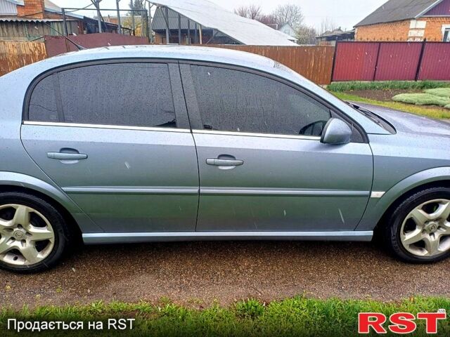 Серый Опель Вектра, объемом двигателя 2.2 л и пробегом 118 тыс. км за 5200 $, фото 2 на Automoto.ua