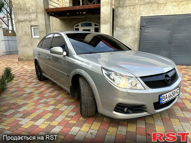 Сірий Опель Вектра, об'ємом двигуна 2.8 л та пробігом 185 тис. км за 7200 $, фото 2 на Automoto.ua