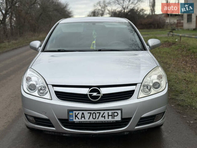 Сірий Опель Вектра, об'ємом двигуна 1.8 л та пробігом 147 тис. км за 4900 $, фото 2 на Automoto.ua