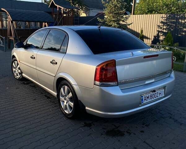 Серый Опель Вектра, объемом двигателя 1.6 л и пробегом 240 тыс. км за 4800 $, фото 3 на Automoto.ua