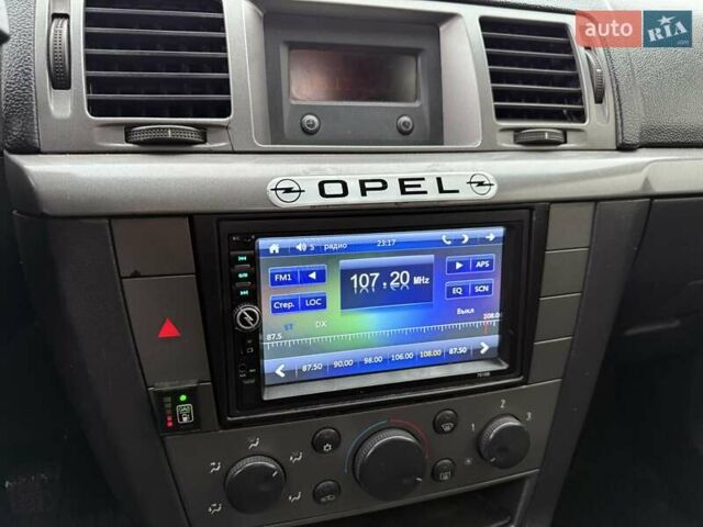Сірий Опель Вектра, об'ємом двигуна 1.6 л та пробігом 300 тис. км за 4500 $, фото 22 на Automoto.ua