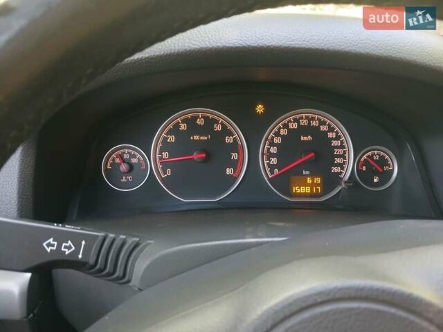 Серый Опель Вектра, объемом двигателя 2.2 л и пробегом 160 тыс. км за 4800 $, фото 6 на Automoto.ua