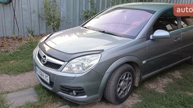Серый Опель Вектра, объемом двигателя 2.2 л и пробегом 270 тыс. км за 4000 $, фото 14 на Automoto.ua