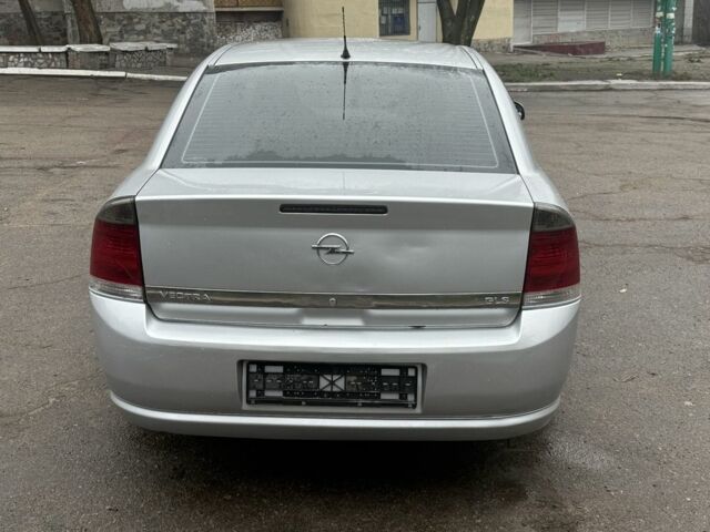 Серый Опель Вектра, объемом двигателя 2.2 л и пробегом 250 тыс. км за 4700 $, фото 3 на Automoto.ua