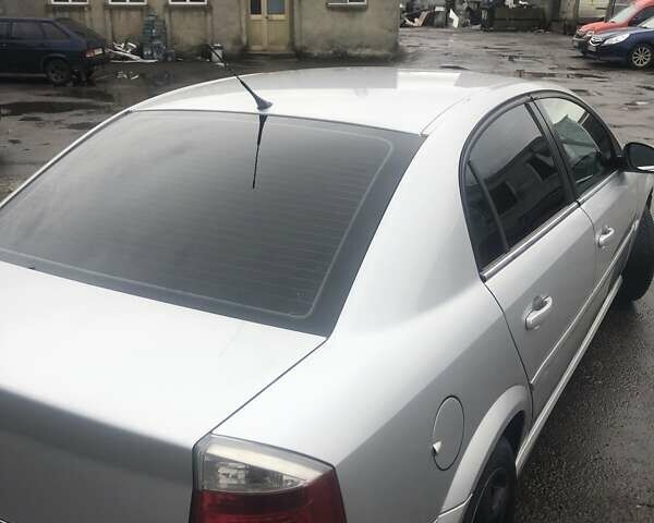 Сірий Опель Вектра, об'ємом двигуна 1.8 л та пробігом 277 тис. км за 5900 $, фото 8 на Automoto.ua