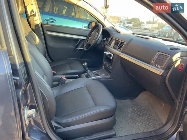 Серый Опель Вектра, объемом двигателя 1.8 л и пробегом 101 тыс. км за 5000 $, фото 7 на Automoto.ua