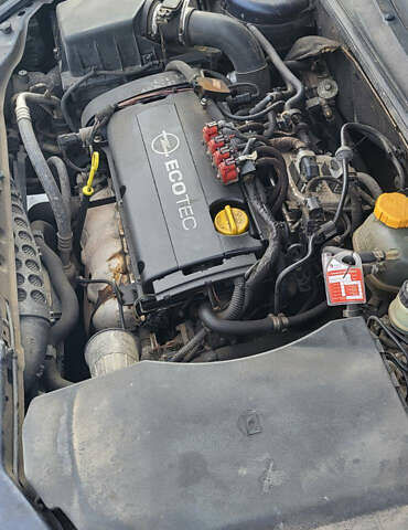 Серый Опель Вектра, объемом двигателя 1.8 л и пробегом 305 тыс. км за 5500 $, фото 11 на Automoto.ua