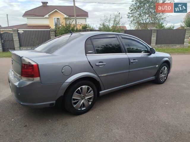 Сірий Опель Вектра, об'ємом двигуна 2.2 л та пробігом 247 тис. км за 5200 $, фото 6 на Automoto.ua