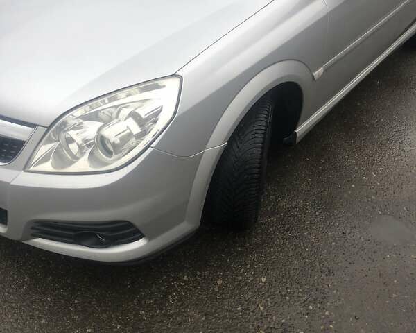 Сірий Опель Вектра, об'ємом двигуна 1.8 л та пробігом 277 тис. км за 5900 $, фото 37 на Automoto.ua