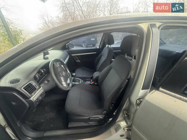 Серый Опель Вектра, объемом двигателя 1.8 л и пробегом 245 тыс. км за 3650 $, фото 8 на Automoto.ua