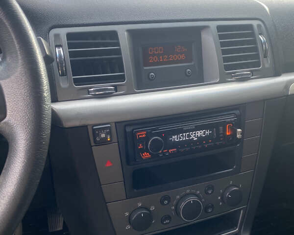 Опель Вектра 2007 в Стрые на Automoto.ua Серый Опель Вектра, объемом двигателя 1.8 л и пробегом 200 тыс. км за 4300 $, фото 26 на Automoto.ua