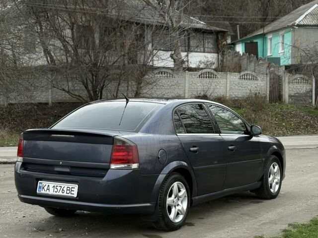 Сірий Опель Вектра, об'ємом двигуна 2.2 л та пробігом 277 тис. км за 5000 $, фото 3 на Automoto.ua