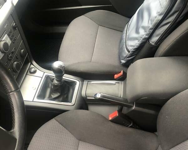 Сірий Опель Вектра, об'ємом двигуна 1.8 л та пробігом 277 тис. км за 5900 $, фото 59 на Automoto.ua