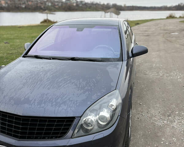 Серый Опель Вектра, объемом двигателя 2.2 л и пробегом 277 тыс. км за 4800 $, фото 6 на Automoto.ua