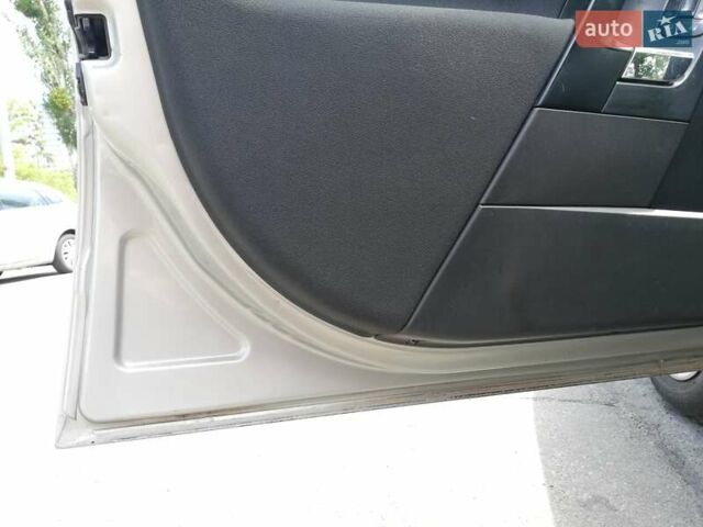 Сірий Опель Вектра, об'ємом двигуна 2.2 л та пробігом 288 тис. км за 5799 $, фото 11 на Automoto.ua