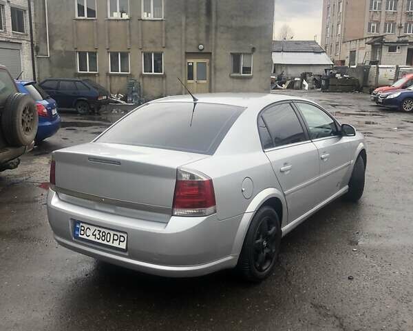 Сірий Опель Вектра, об'ємом двигуна 1.8 л та пробігом 277 тис. км за 5900 $, фото 4 на Automoto.ua