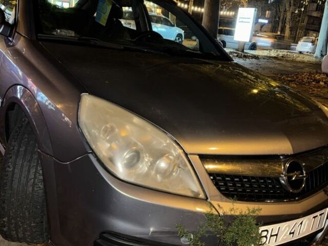 Сірий Опель Вектра, об'ємом двигуна 1.9 л та пробігом 40 тис. км за 2000 $, фото 4 на Automoto.ua