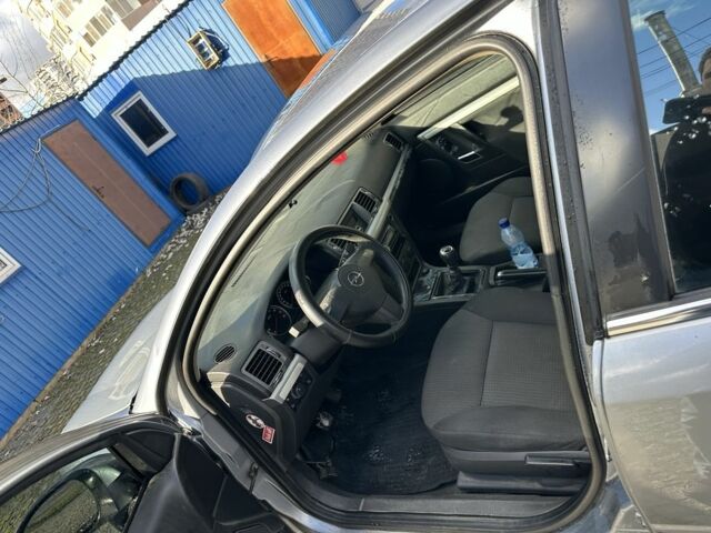 Серый Опель Вектра, объемом двигателя 1.6 л и пробегом 1000 тыс. км за 2000 $, фото 6 на Automoto.ua