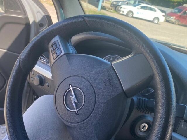 Серый Опель Вектра, объемом двигателя 2.2 л и пробегом 285 тыс. км за 5700 $, фото 11 на Automoto.ua