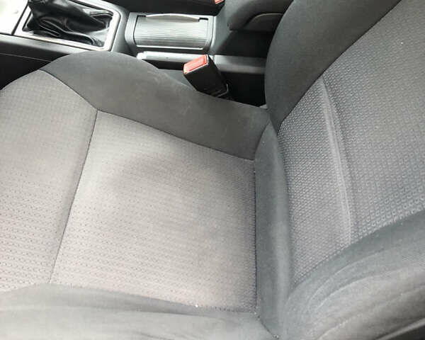 Сірий Опель Вектра, об'ємом двигуна 2.2 л та пробігом 203 тис. км за 6000 $, фото 16 на Automoto.ua