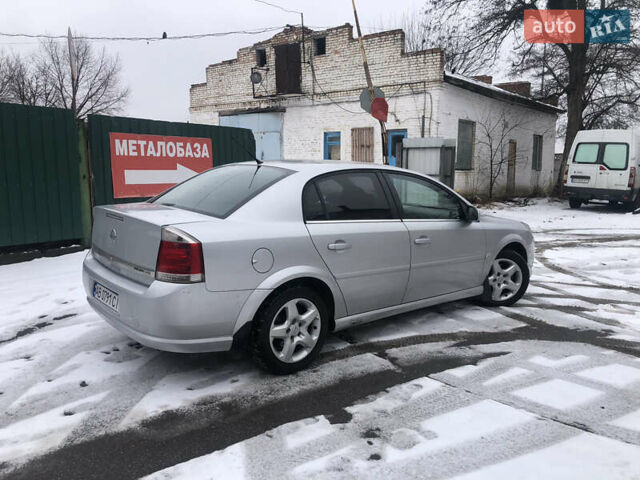 Серый Опель Вектра, объемом двигателя 2.2 л и пробегом 210 тыс. км за 5000 $, фото 2 на Automoto.ua